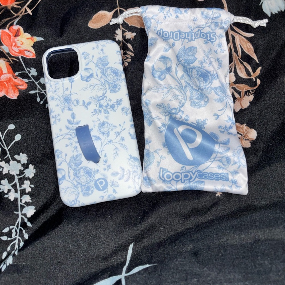 Loopy Case White and Blue Floral Phone Case